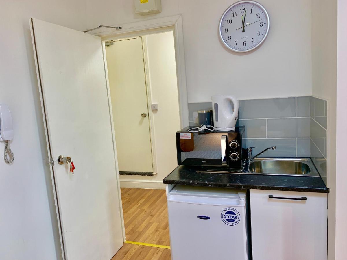 Apartments, Private Bathroom, Kitchenette, Parking, Np5 Appartamento