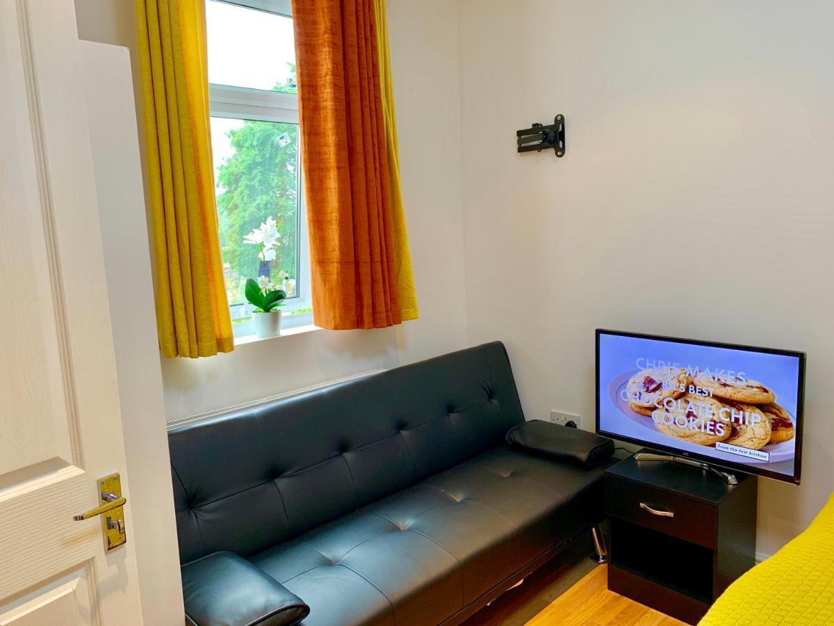 Apartments, Private Bathroom, Kitchenette, Parking, Np5 * Londra